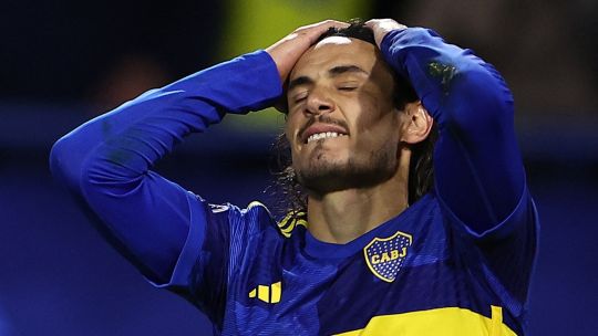 Boca pierde a Cavani para el comienzo de la Copa Libertadores: las dudas que genera su lesión