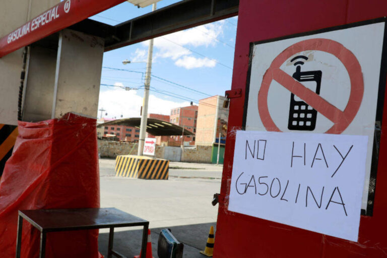 Crisis por combustible: el masismo admitió su incapacidad para abastecer la demanda