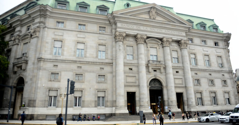 Otro fallo judicial contra la privatización del Banco Nación