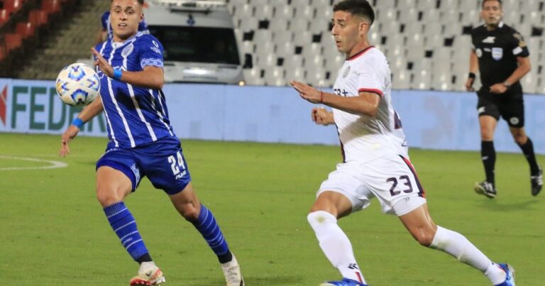 San Lorenzo no pudo llegar a la punta en el silencio de Mendoza
