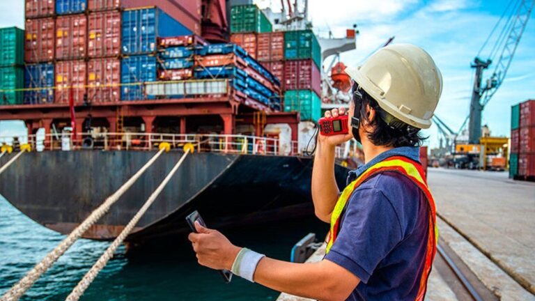 La Unión Europea suspende por 90 días sus aranceles tras el freno de Donald Trump