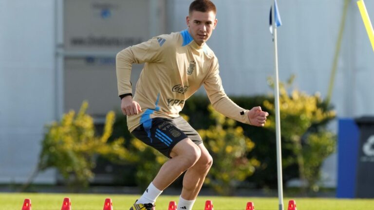 La contundente frase de Lionel Scaloni sobre el futuro de Franco Mastantuono: Real Madrid o PSG?