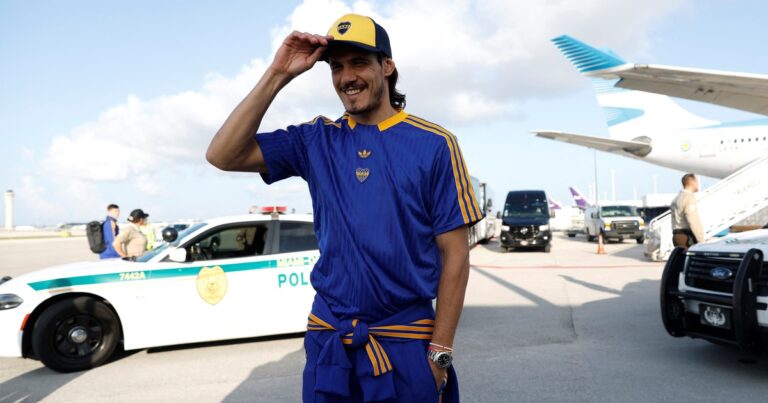 La reacción de Cavani cuando le preguntaron por Cristiano Ronaldo y Boca