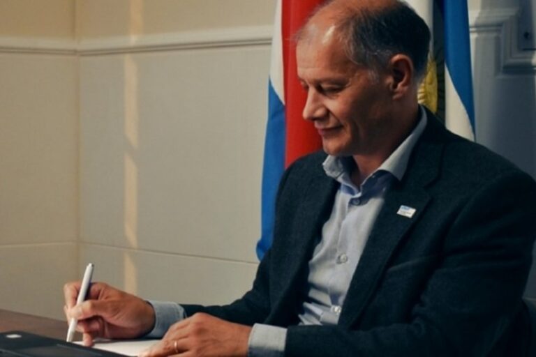 Michel y Bahl sumaron como candidato al rector de la Universidad de Entre Ríos