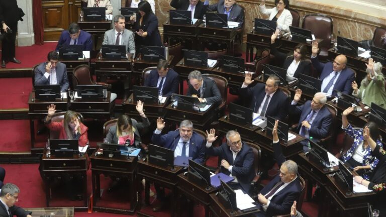 Senadores de todos los bloques, salvo UP y excepciones, renunciaron al aumento de sus dietas