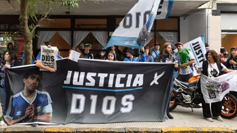 Se sorteó el tribunal que retomará el juicio por la muerte de Diego Maradona: cuál será