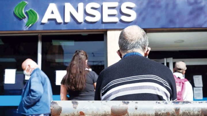 Mitos y mentiras sobre el régimen previsional argentino