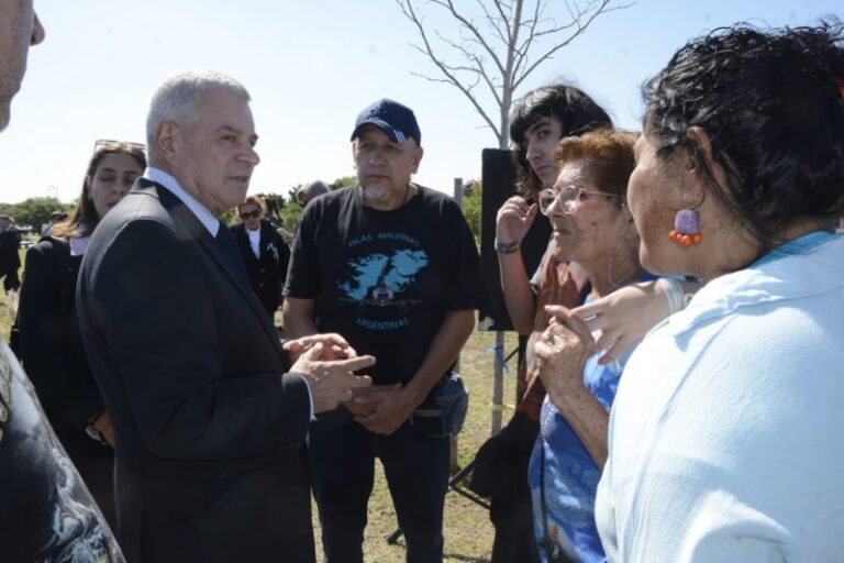 La Ciudad apartó al policía libertario que amenazó con perseguir tuiteros