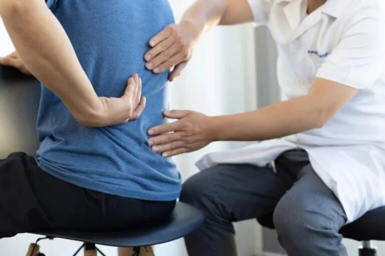 Los siete consejos para cuidar los riñones, según un urólogo