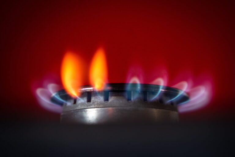 Por la ola polar, se alcanzó al récord de consumo de gas y aumentaron los cortes de servicio