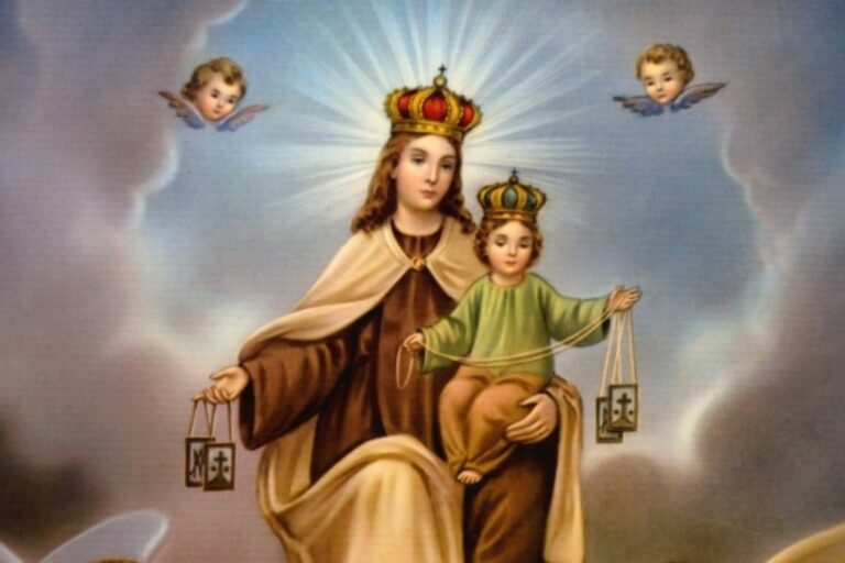 Virgen del Carmen: cuál es su historia y qué oración rezarle para pedirle ayuda