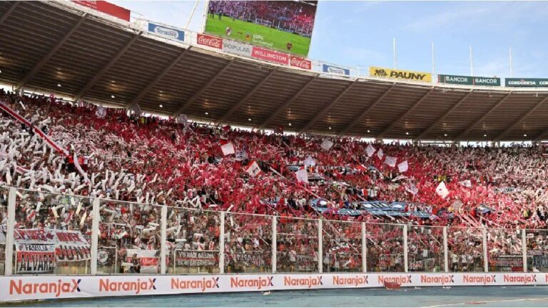 Vuelven los visitantes: cuántos hinchas podrá tener River en Córdoba ante Instituto?