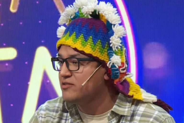 Leonardo Arias, el ecuatoriano que critica a Milei y defiende el fraude universitario