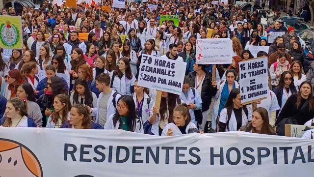 Nuevo paro de trabajadores del Hospital Garrahan: preparan una caravana a la Quinta de Olivos