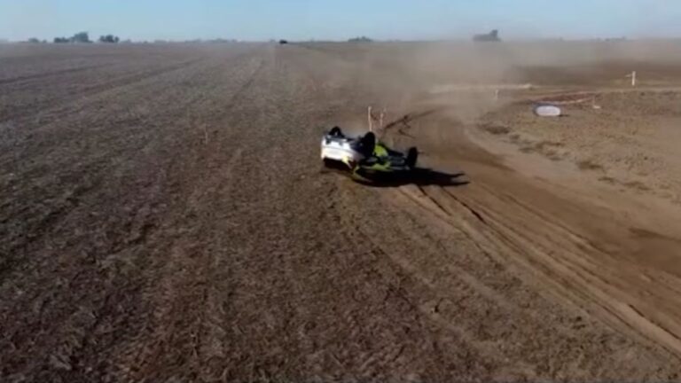 Impactante accidente: volcó, perdió el conocimiento y fue trasladada en helicóptero