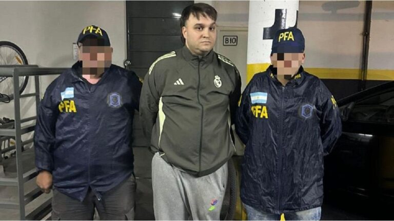 Detuvieron al nuevo líder de la barra brava de Rosario Central en un operativo de la Policía Federal