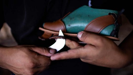 Adidas se disculpó con artesanos mexicanos por usar sus diseños tradicionales