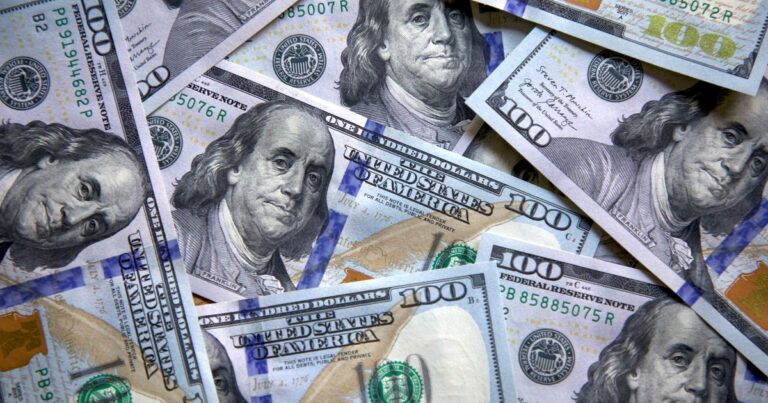 Dólar hoy y dólar blue, EN VIVO: a cuánto cotiza el oficial y cuál es el precio del paralelo este lunes 25 de agosto, minuto a minuto