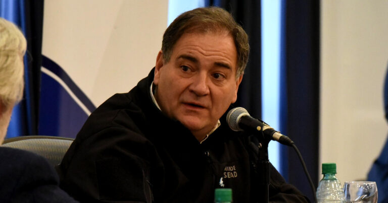 El ministro de Seguridad de Kicillof responsabilizó a la Casa Militar por la agresión a Milei: «No lo cuidaron al Presidente»