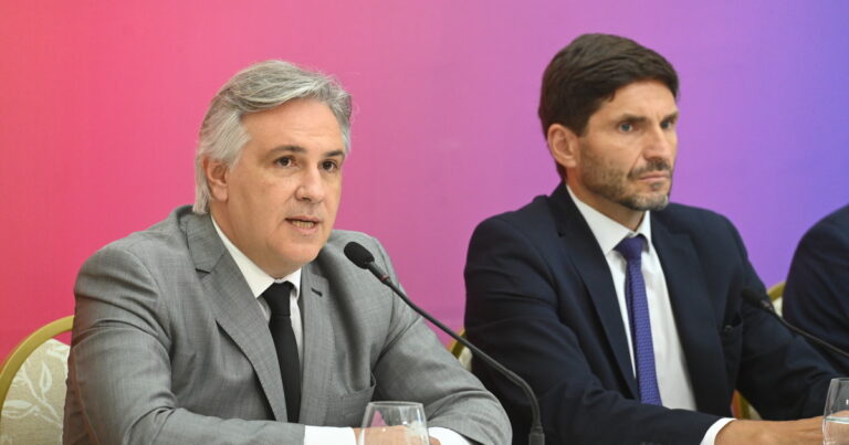 Los gobernadores ningunean la convocatoria de Milei al diálogo y acuerdan una foto política en Córdoba