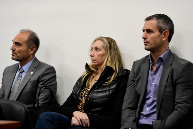Preocupación en el gobierno porque temen que un escándalo en la Aduana golpeé a Karina