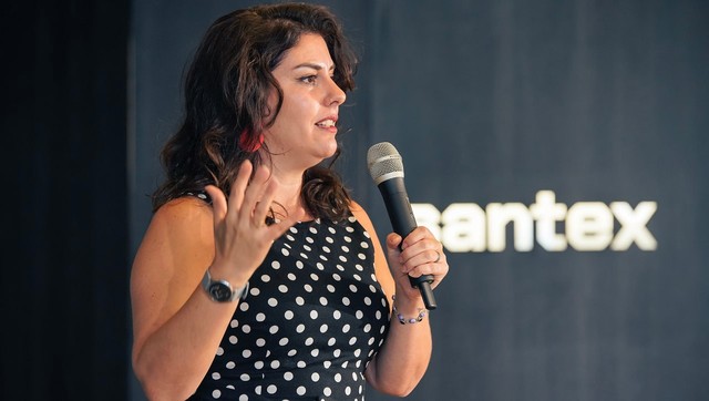 Una argentina experta en IA fue reconocida por revista TIME: sus ideas más disruptivas