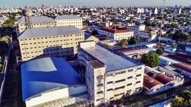 La Ciudad confirmó cuándo desalojará la cárcel de Devoto, tras un acuerdo con Nación