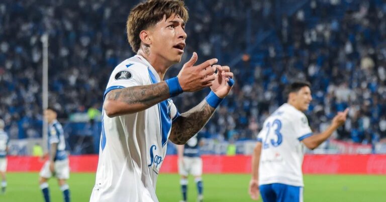 Maher Carrizo dejó la concentración de Vélez y está a un paso de irse al Ajax