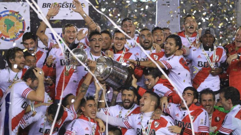 El futbolista campeón de la Copa Libertadores con River que fue dirigido por Maradona y decidió retirarse