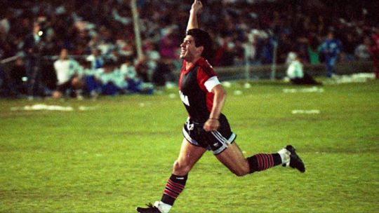 Maradona en Newells: los cinco partidos que paralizaron Rosario y cambiaron el marketing deportivo en 1993