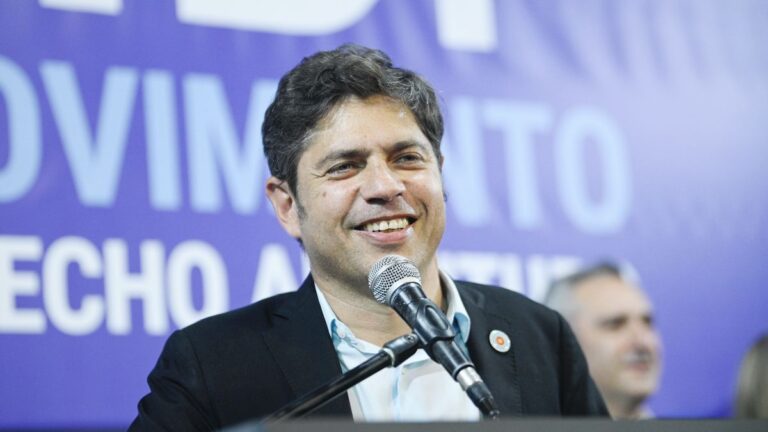 Axel Kicillof desembarca en CABA con su Movimiento Derecho al Futuro y mira de reojo la pulseada en el PJ porteño