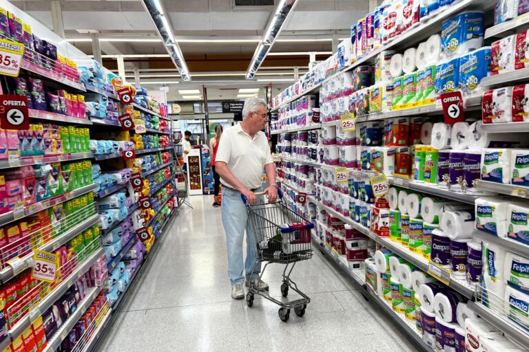 Inflación de marzo se acercaría al 3%, según consultoras