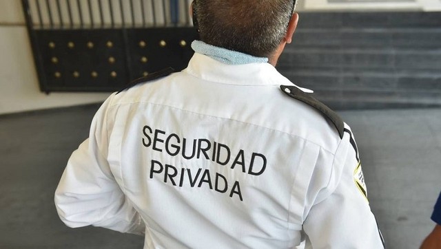 Gráfico con escalas salariales para empleados de seguridad privada en 2026