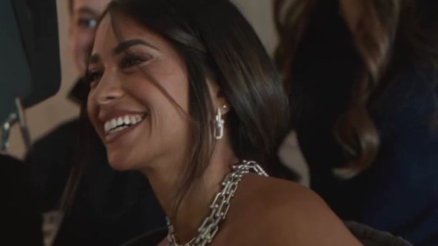 Antonela Roccuzzo posa con joyas de la colección de Tiffany & Co.