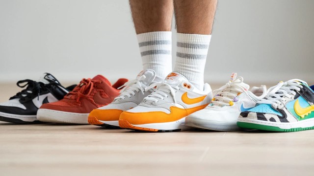 Zapatillas Nike Pegasus Trail en diferentes terrenos, mostrando su diseño y suela.