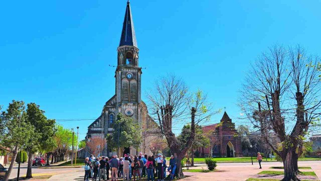 Turistas en un destino argentino durante el fin de semana largo de Semana Santa.