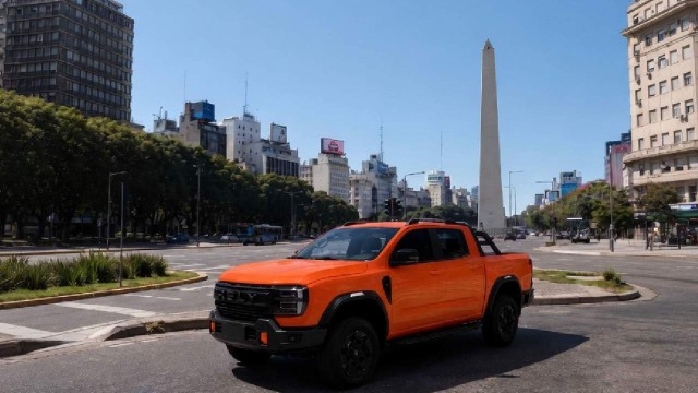 Rely R8 pickup china 4x4 color gris