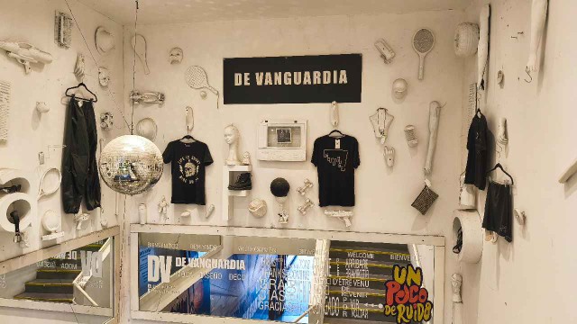 Feria De Vanguardia con stands de diseño argentino en Distrito Arcos