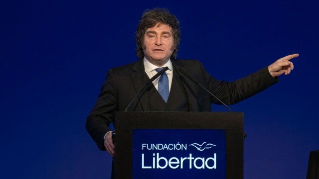 Javier Milei presentando el Gemelo Digital en redes sociales