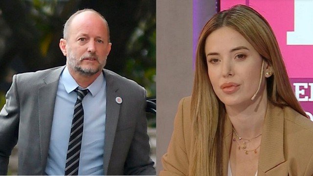 Fajos de dólares en bolsas plásticas dentro de un vestidor