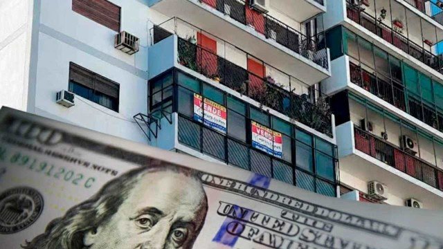Escritura de compraventa de propiedad con dinero en efectivo