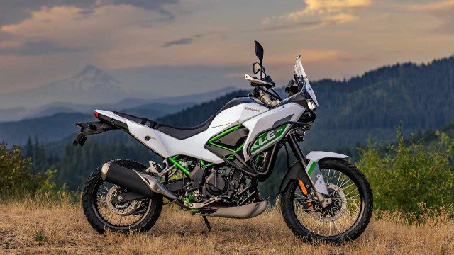Kawasaki KLE 500 moto trail