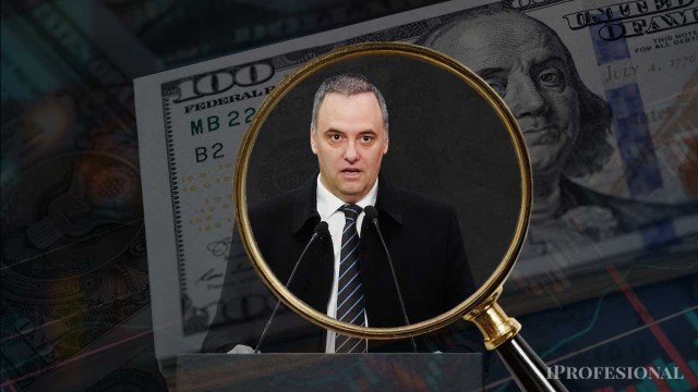 Manuel Adorni en conferencia de prensa