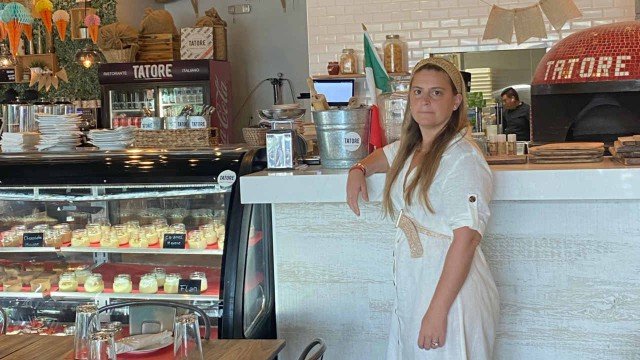 Agustina D'Apolito en el restaurante Tatore en Miami