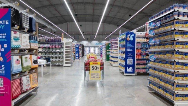 Fachada de un supermercado Toledo en Mar del Plata