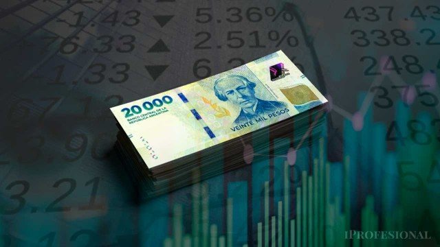 Gráfico de inflación y tablero de cotizaciones en la City porteña