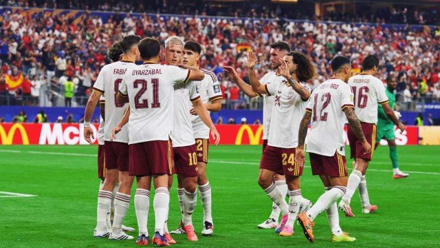 Jugadores de España celebrando un gol en el partido contra Francia por las semifinales del Mundial 2026