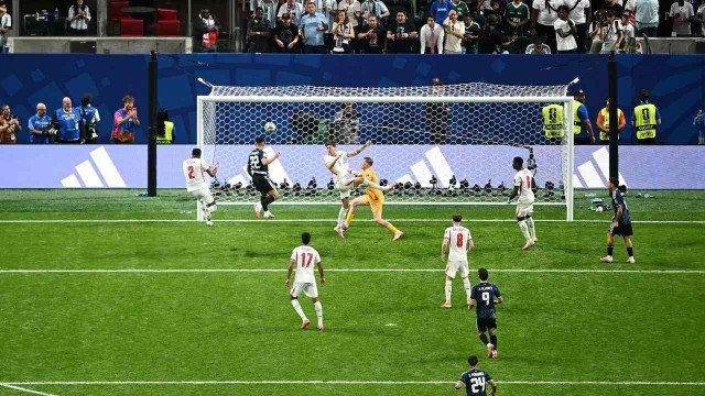Lautaro Martínez celebra el gol del triunfo ante Inglaterra en la semifinal del Mundial 2026