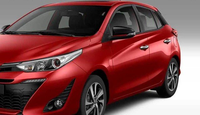 Toyota Yaris modelo 2024 en exhibición