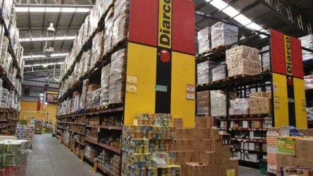 Fachada de sucursal de Diarco en Zárate